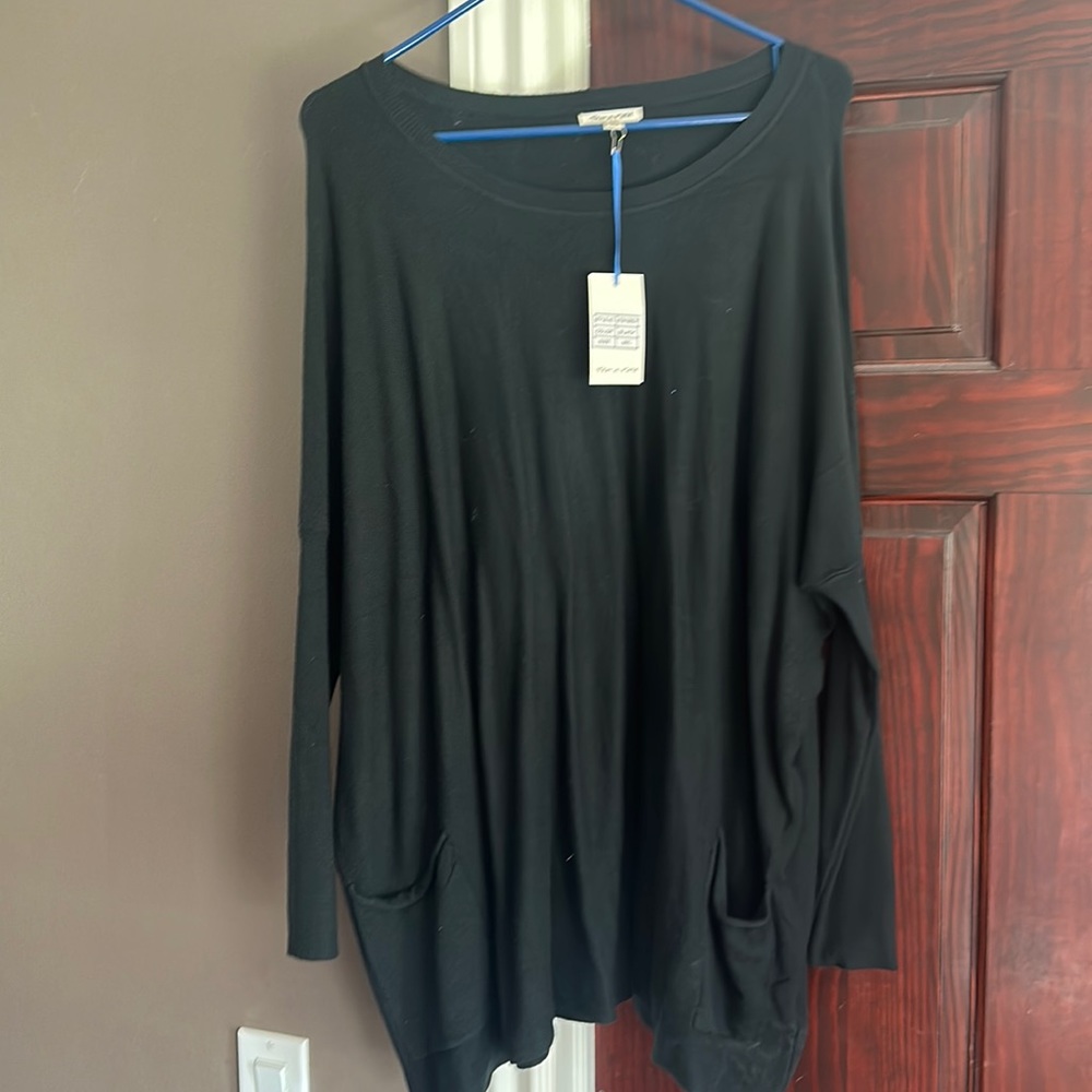 Black baggy cozy sweater